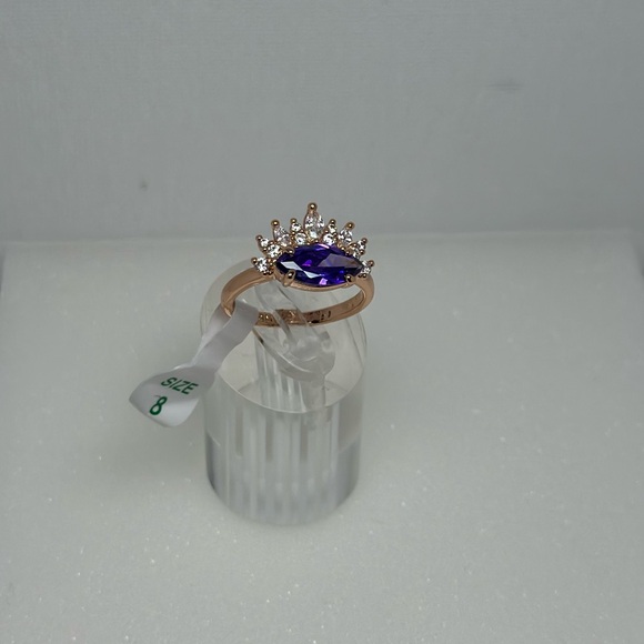 Ring purple topaz size 8 - Picture 2 of 4